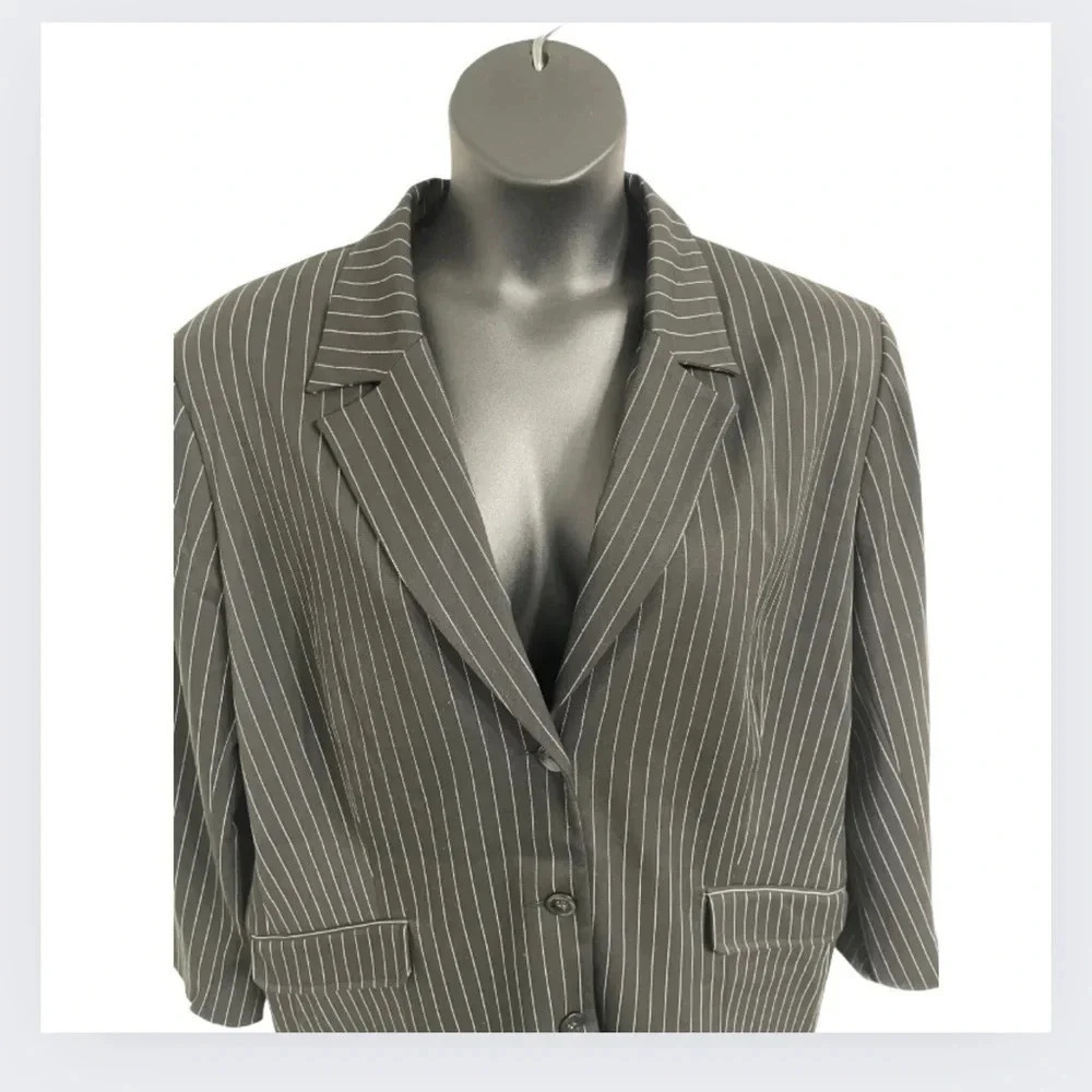 H&M Plus Size Women’s Blazer Size 24W - Picture 2 of 5